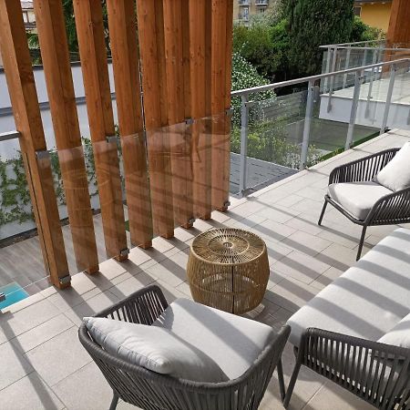 Lake Dream Apartment With Pool In 巴多利诺 外观 照片