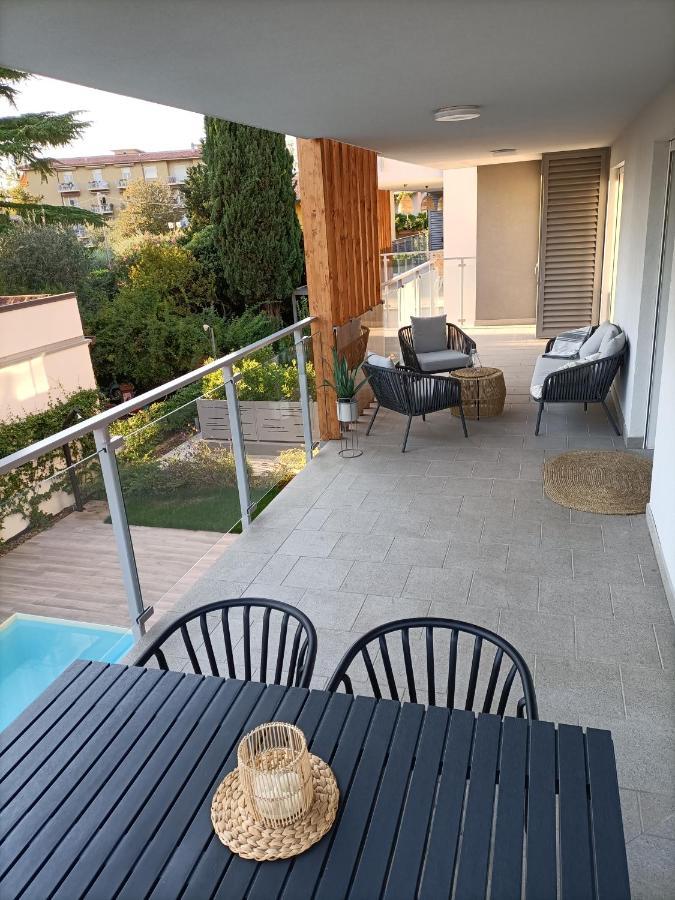 Lake Dream Apartment With Pool In 巴多利诺 外观 照片