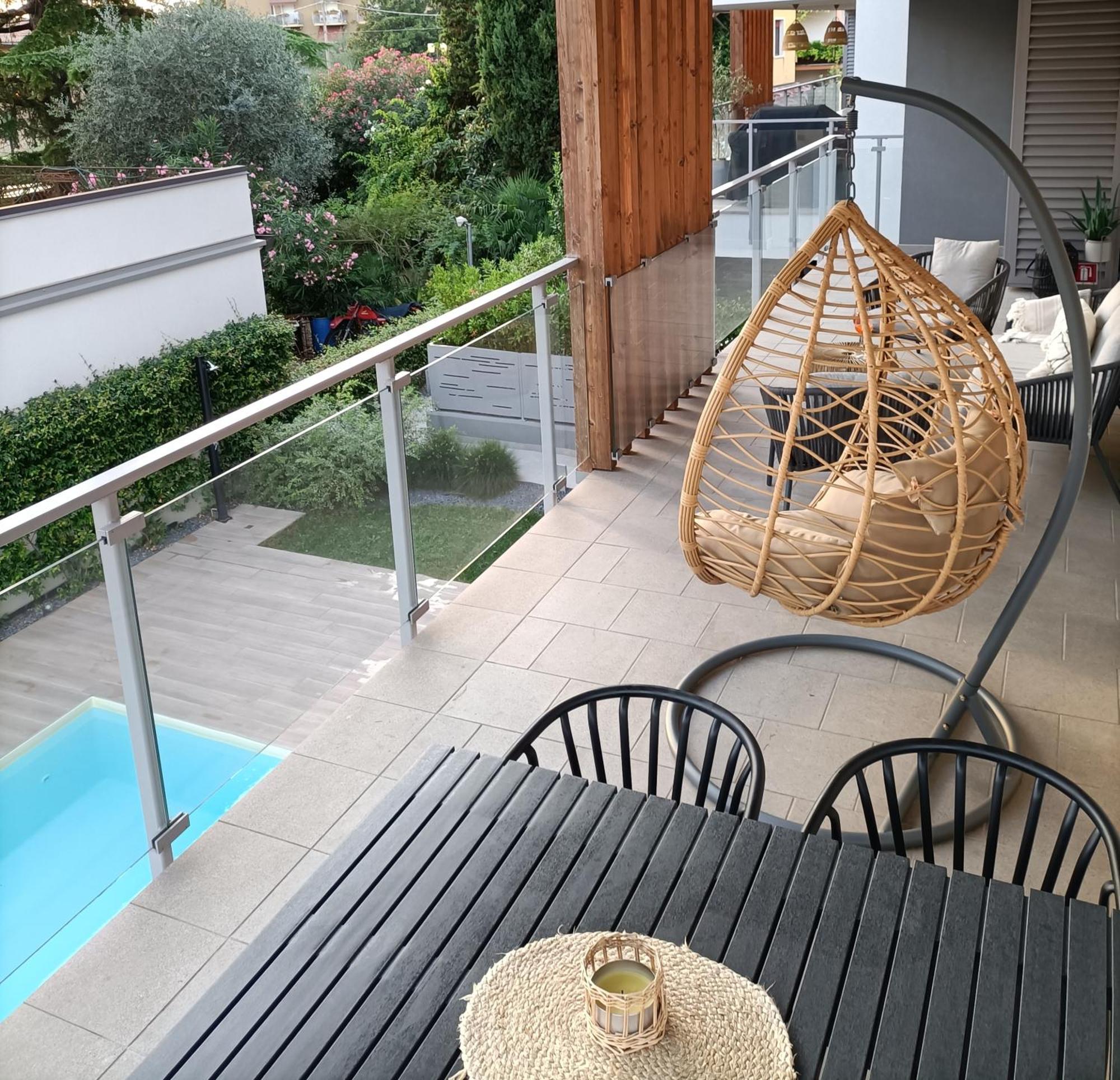 Lake Dream Apartment With Pool In 巴多利诺 外观 照片